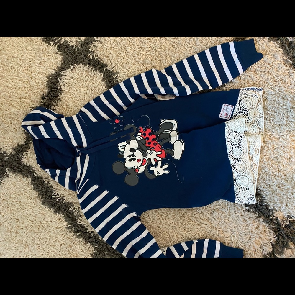 BRAND NEW DISNEY SWEATER WITH HOODIE